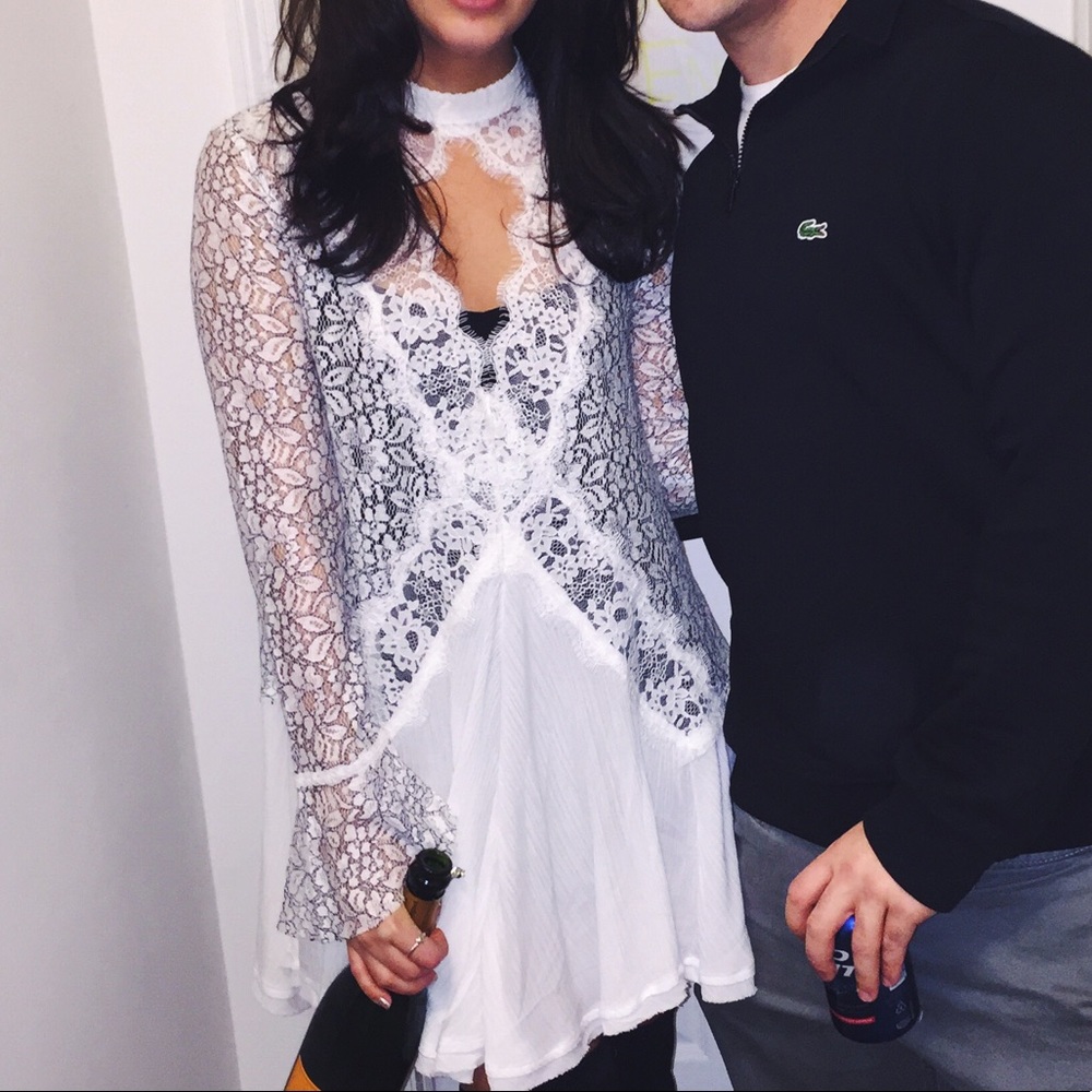 Free People long sleeve lace dress/tunic keyhole